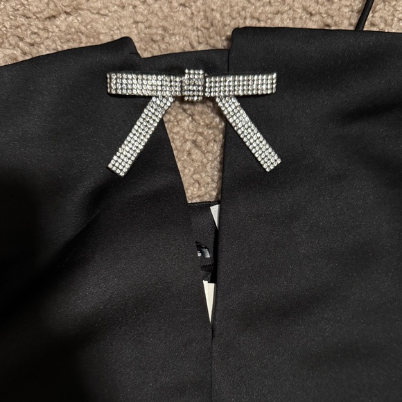 Divided Black Spaghetti Strap Top - Picture 3 of 4